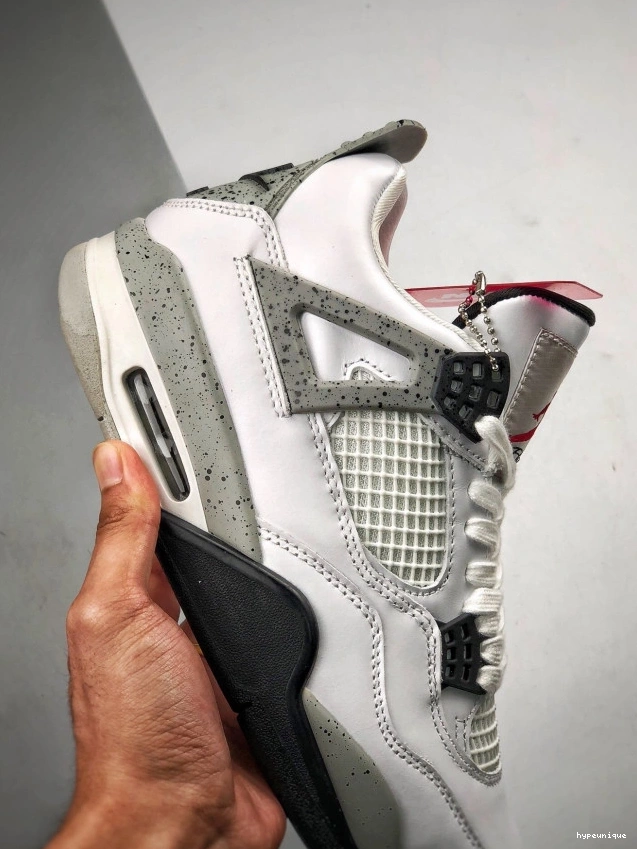 HYPE White Cement Jordan 840606-192 (nike) OG 4 Air 0721
